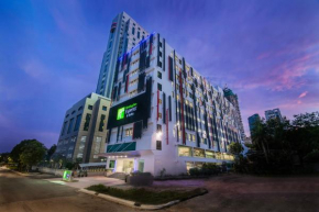 Отель Holiday Inn Express & Suites Johor Bahru, an IHG Hotel  Джохор-Бару
